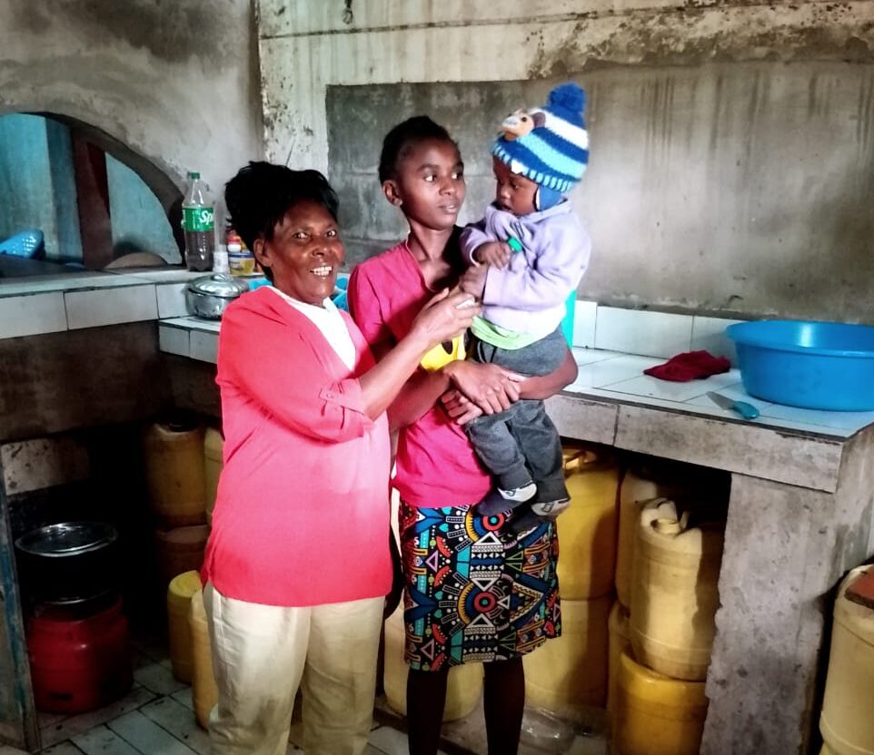 Humphrey Hiuhu Foundation and Happy Mercy